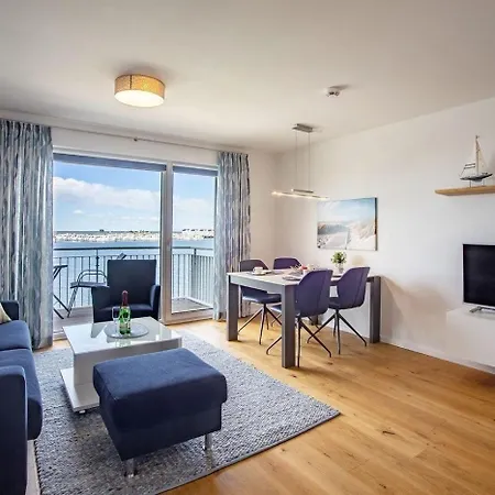 Apartment In Mit Kleinem Balkon *